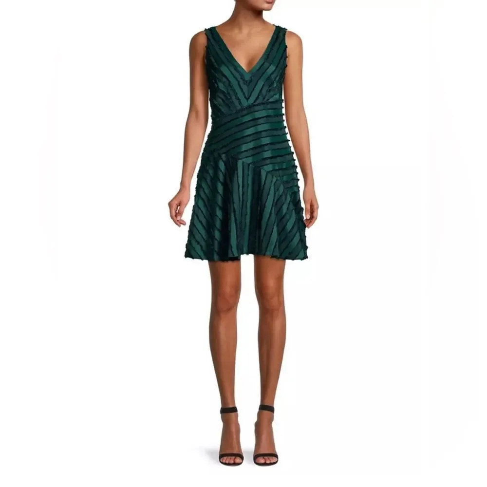 Rebecca Taylor Eyelash Mini Stripe Sleeveless dress Size 2 Green NWT in packag - Picture 1 of 7